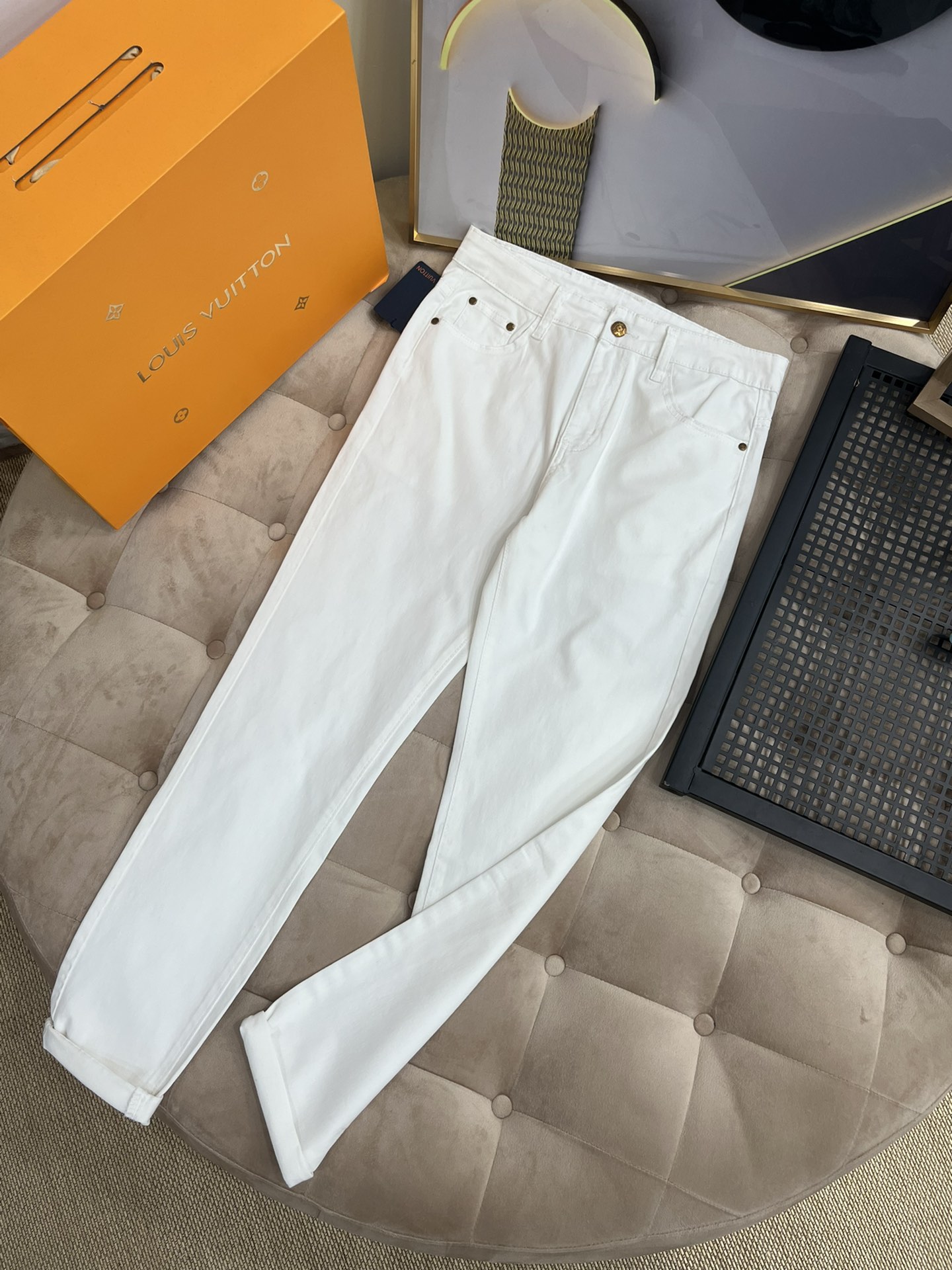 LV 2022夏装新款时尚色系休闲牛仔长裤贸易公司订单，客供定制高密度 