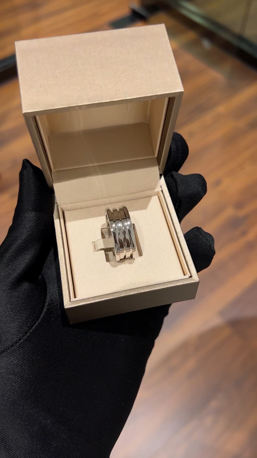 Bvlgari ring