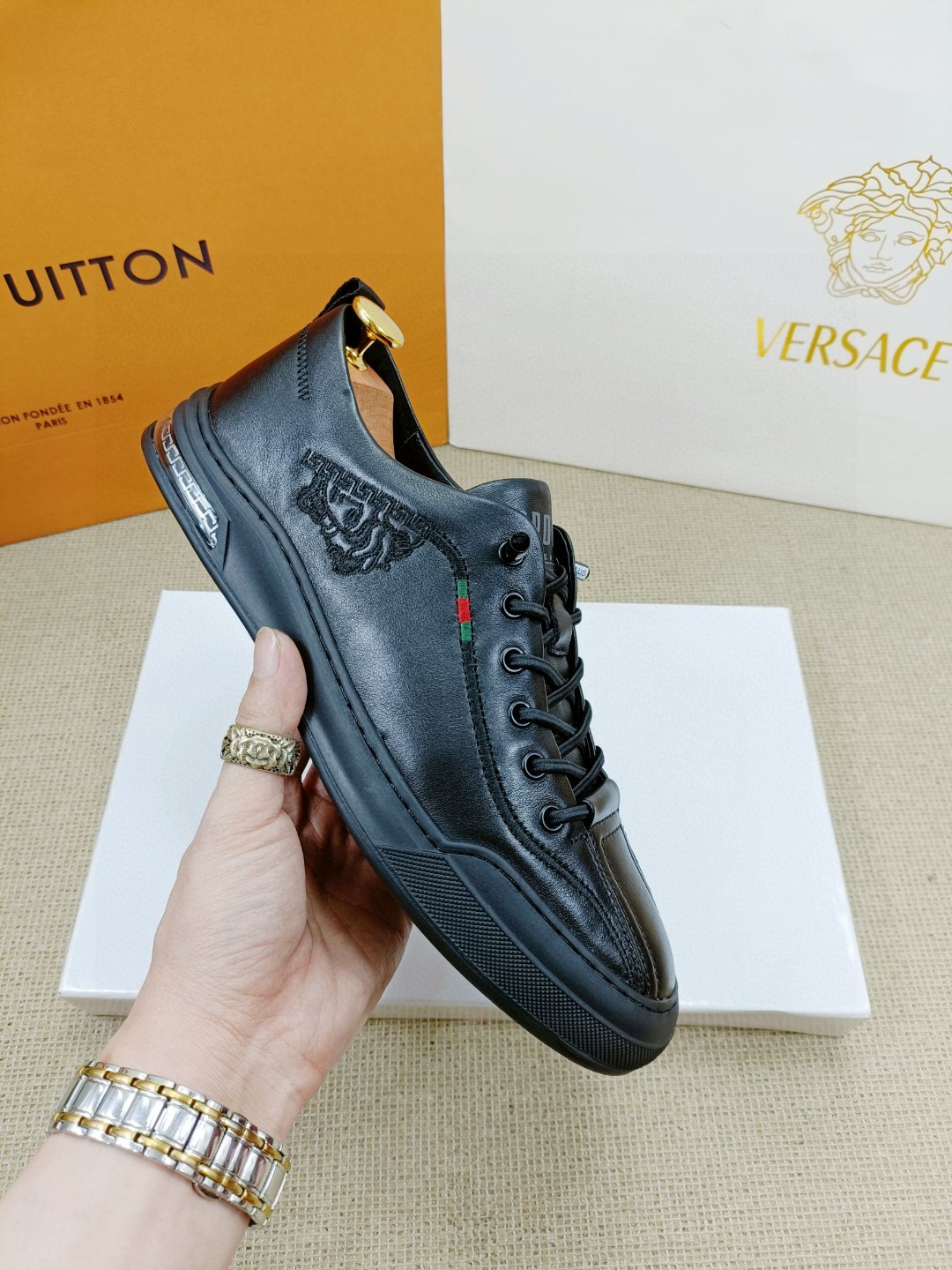 Yupoo Gucci Bags Watches Nike Clothing Jordan Yeezy Balenciaga Shoes
