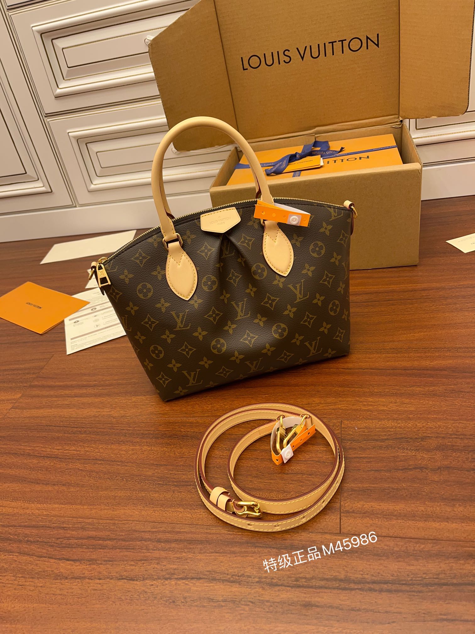 Louis Vuitton Haute Couture Classic Luxury Handbag Shoulder Crossbody 9