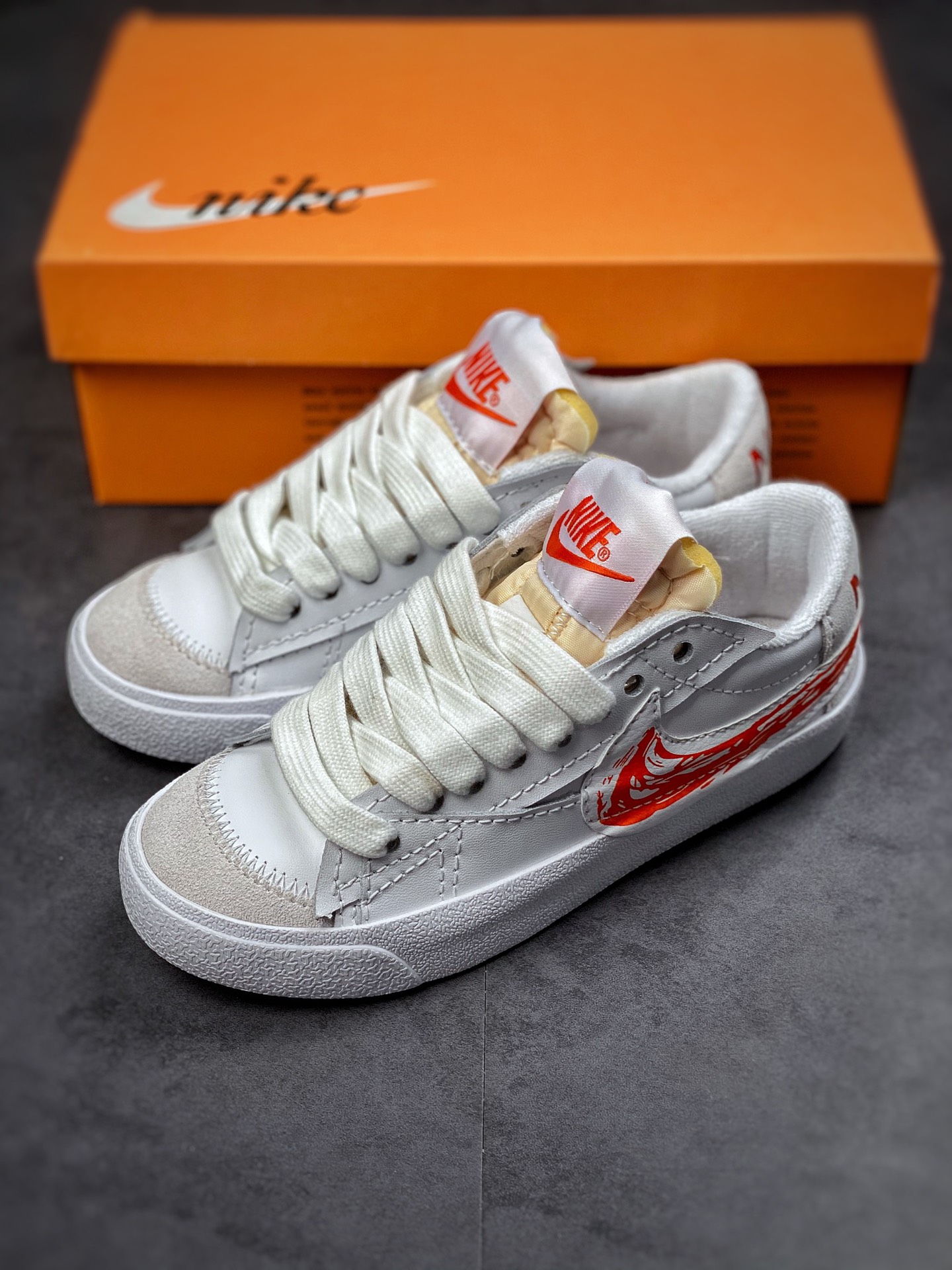 150 Nike Blazer Low'77 Jumbo 白橘 经典百搭低帮开拓者休闲运动板鞋DX2648-100