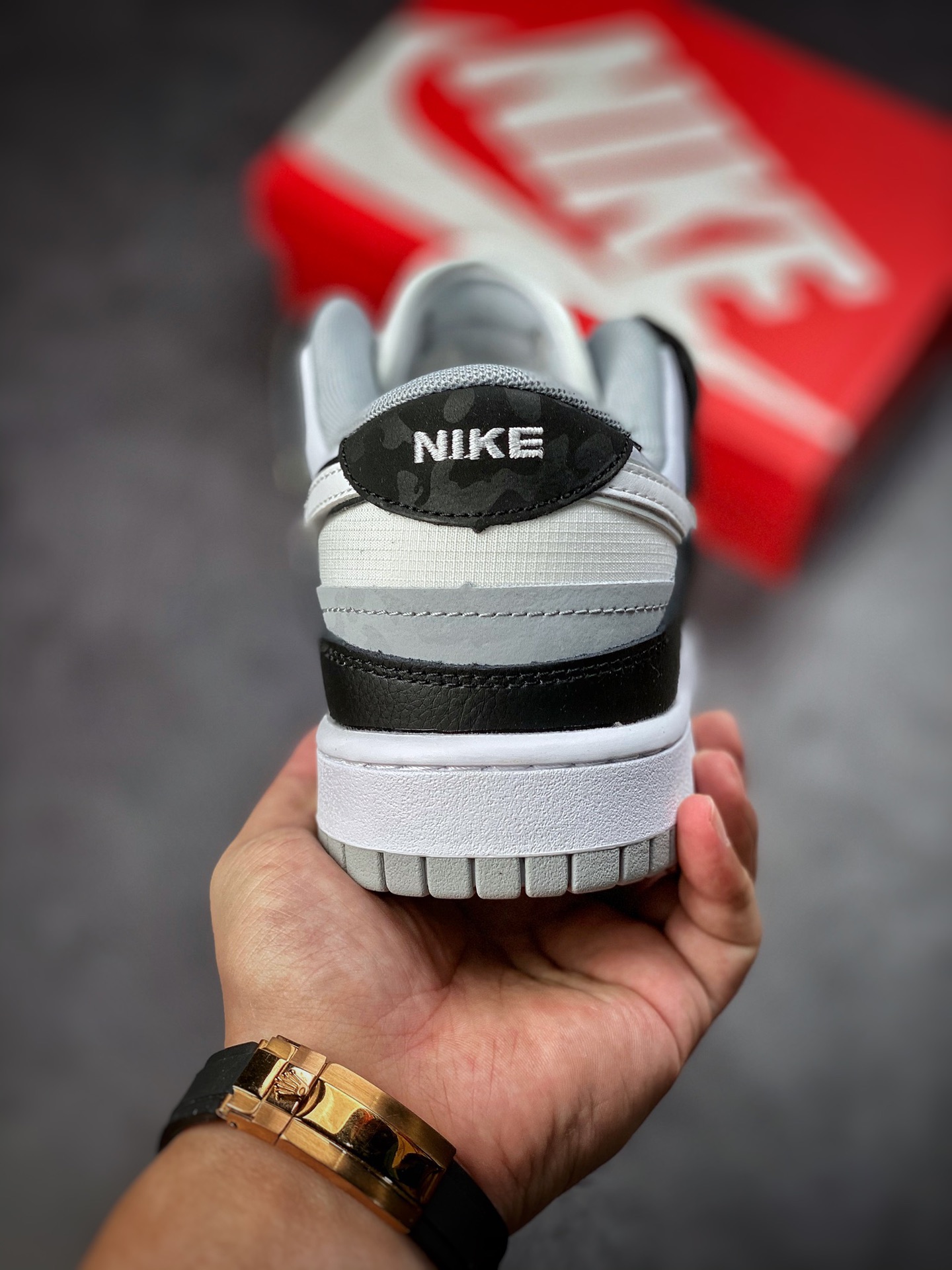 240 Nike Dunk Scrap ”Shapeless, Formless, Limitless” 复古休闲板鞋  DC9723-001
