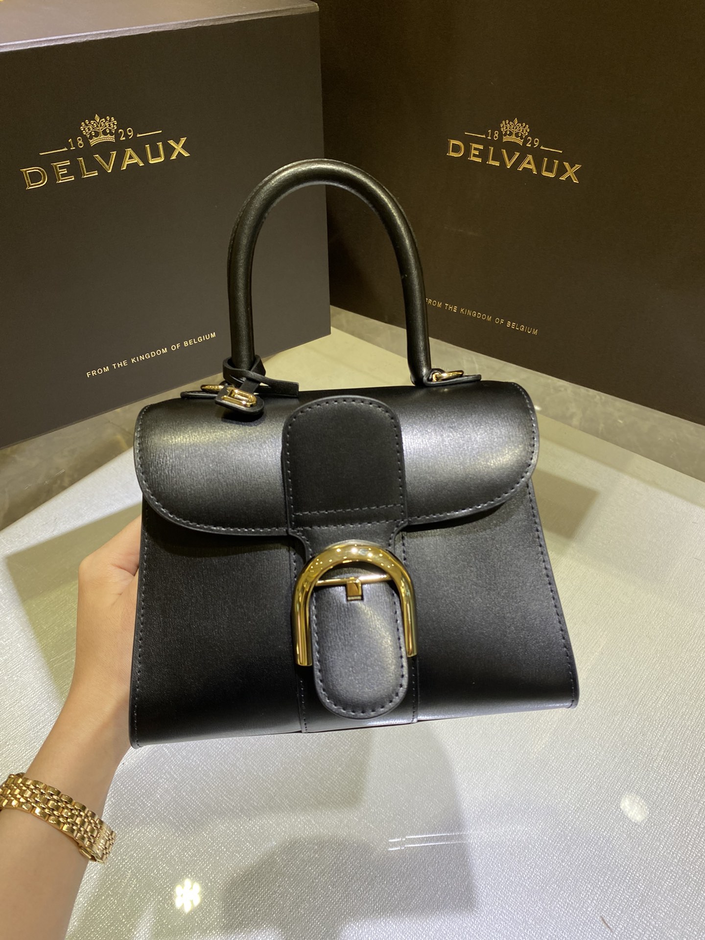 新版黑色金扣比利时皇家御用品牌顶级原单Delvaux新版双环brillantbox皮现货️小羊皮内里配套