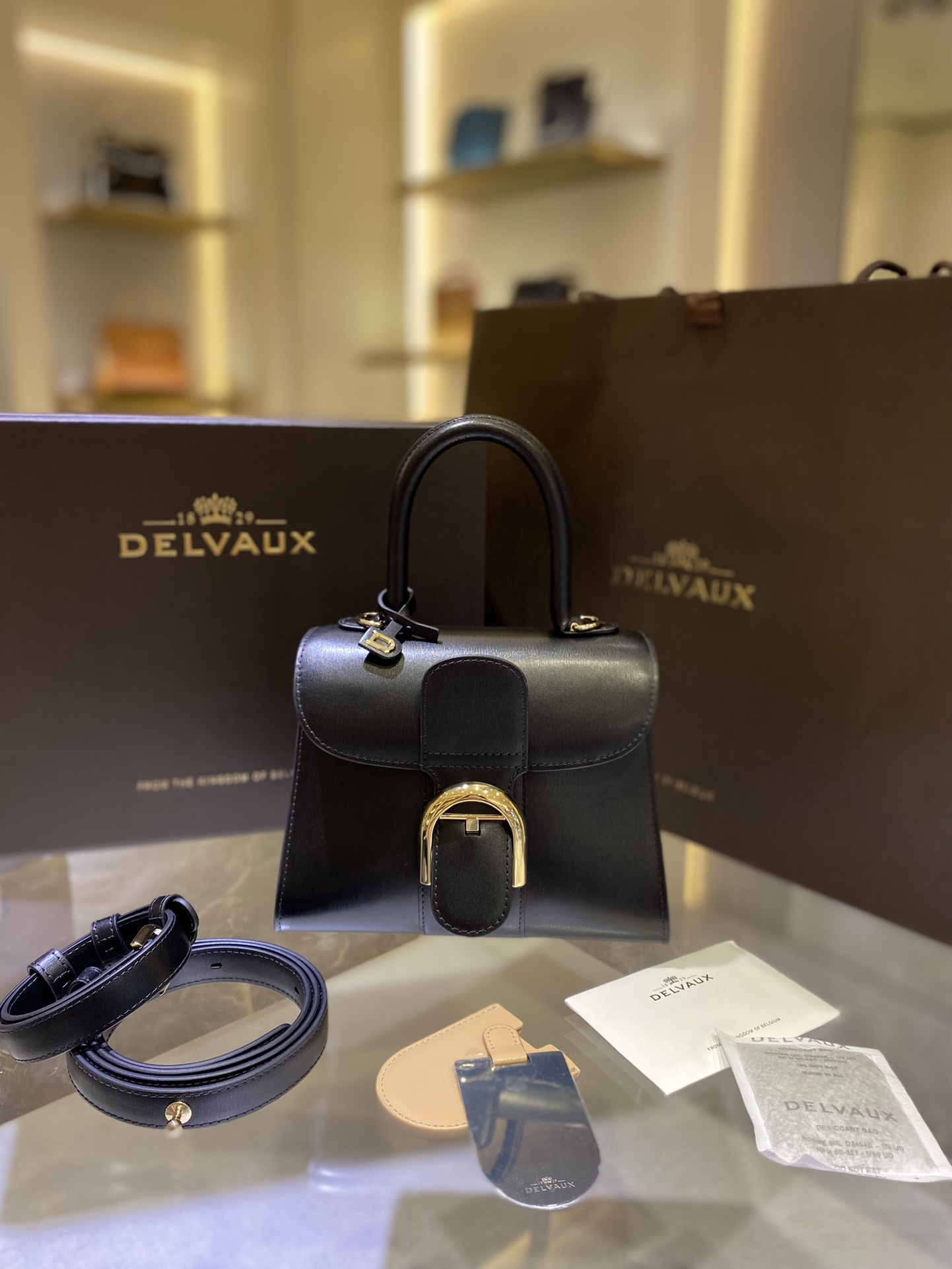 新版黑色金扣比利时皇家御用品牌顶级原单Delvaux新版双环brillantbox皮现货️小羊皮内里配套