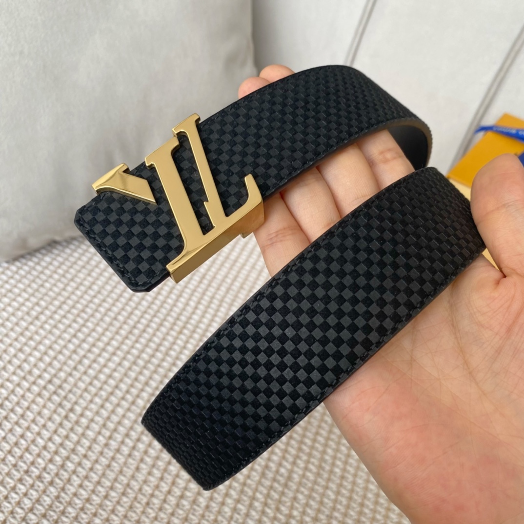 配全套包装礼盒L0UISVUITT0