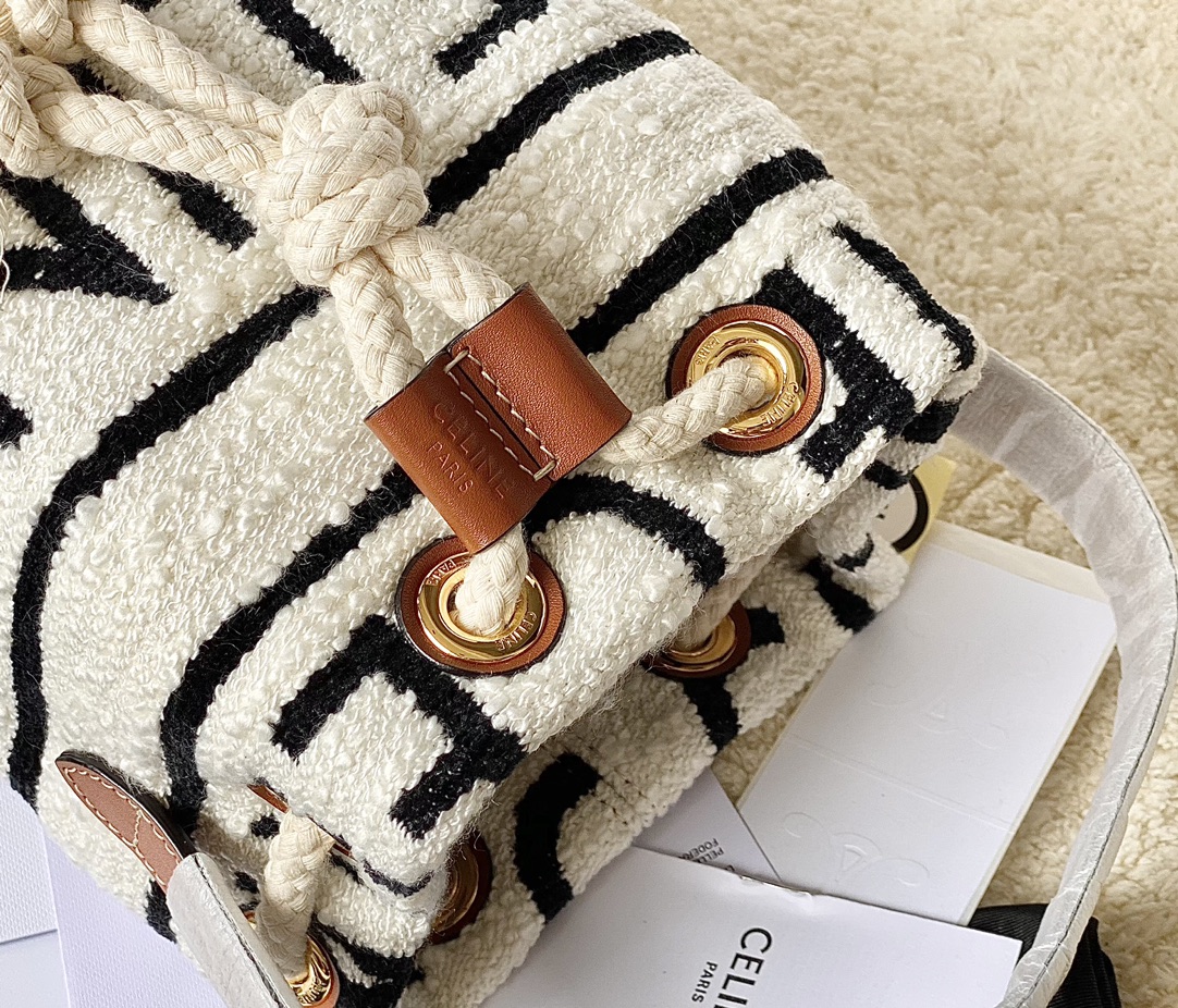 CELINE赛琳TEEN CELINE通体印花织物牛皮革抽绳包196532