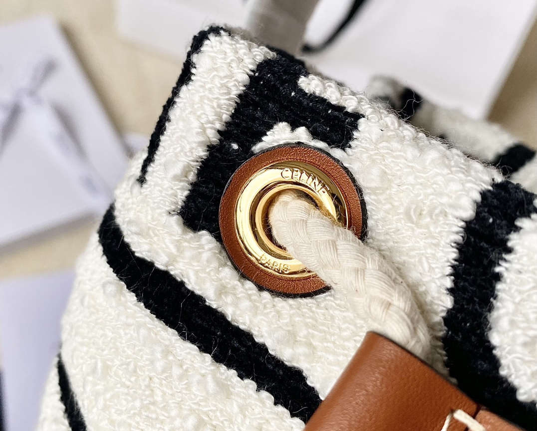 CELINE赛琳TEEN CELINE通体印花织物牛皮革抽绳包196532