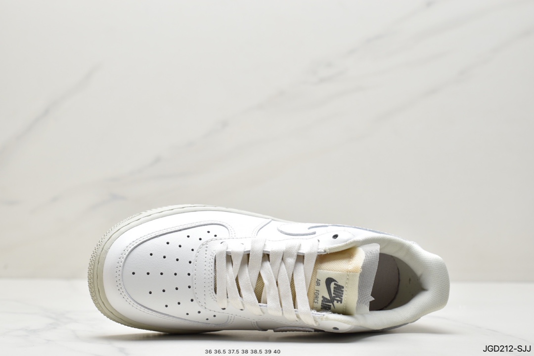 180 耐克Nike Air Force1 空军一号 白蓝 低帮休闲板鞋DJ3911-101