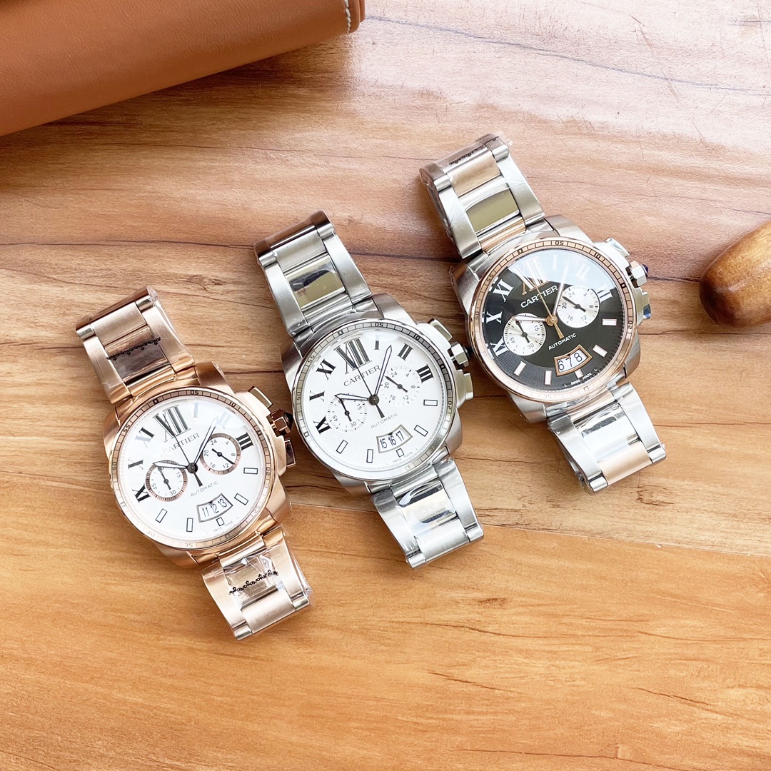 2022最新打造 震撼上市 高清实拍 真实展现 最新： 卡地亚 Cartier 多功能新品经典休闲 类型：精品男士腕表 表带：真牛皮表带 机芯：进口石英VK机芯零误差 镜面：矿物质强化玻璃更高清 品味高雅 浩瀚大气 匠心独运 腕间瑰宝 尺寸：直径41mm厚12mm