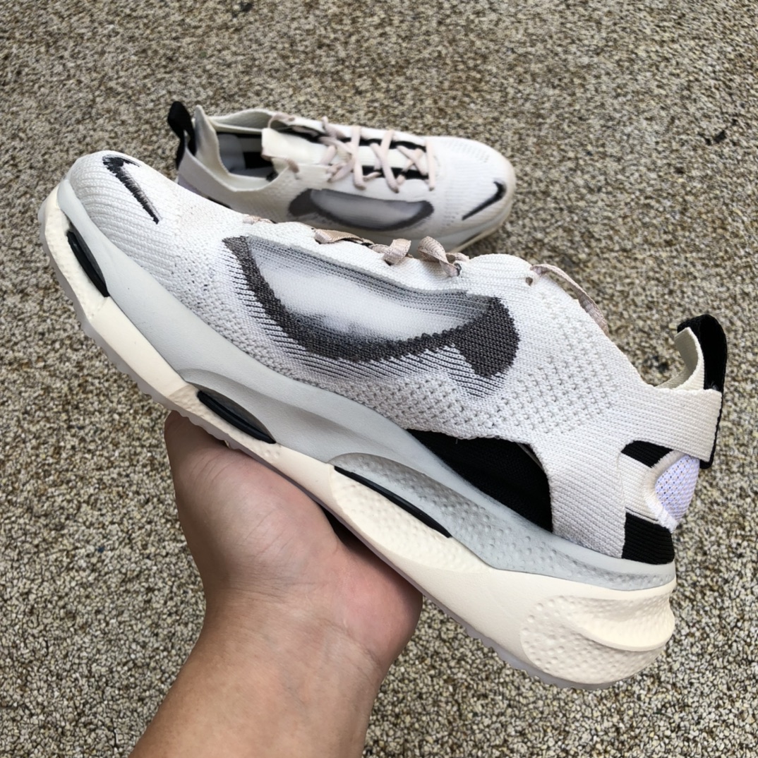 Nike Spark Flyknit 燕麦色 潮流休闲跑步鞋 DD1901-001
