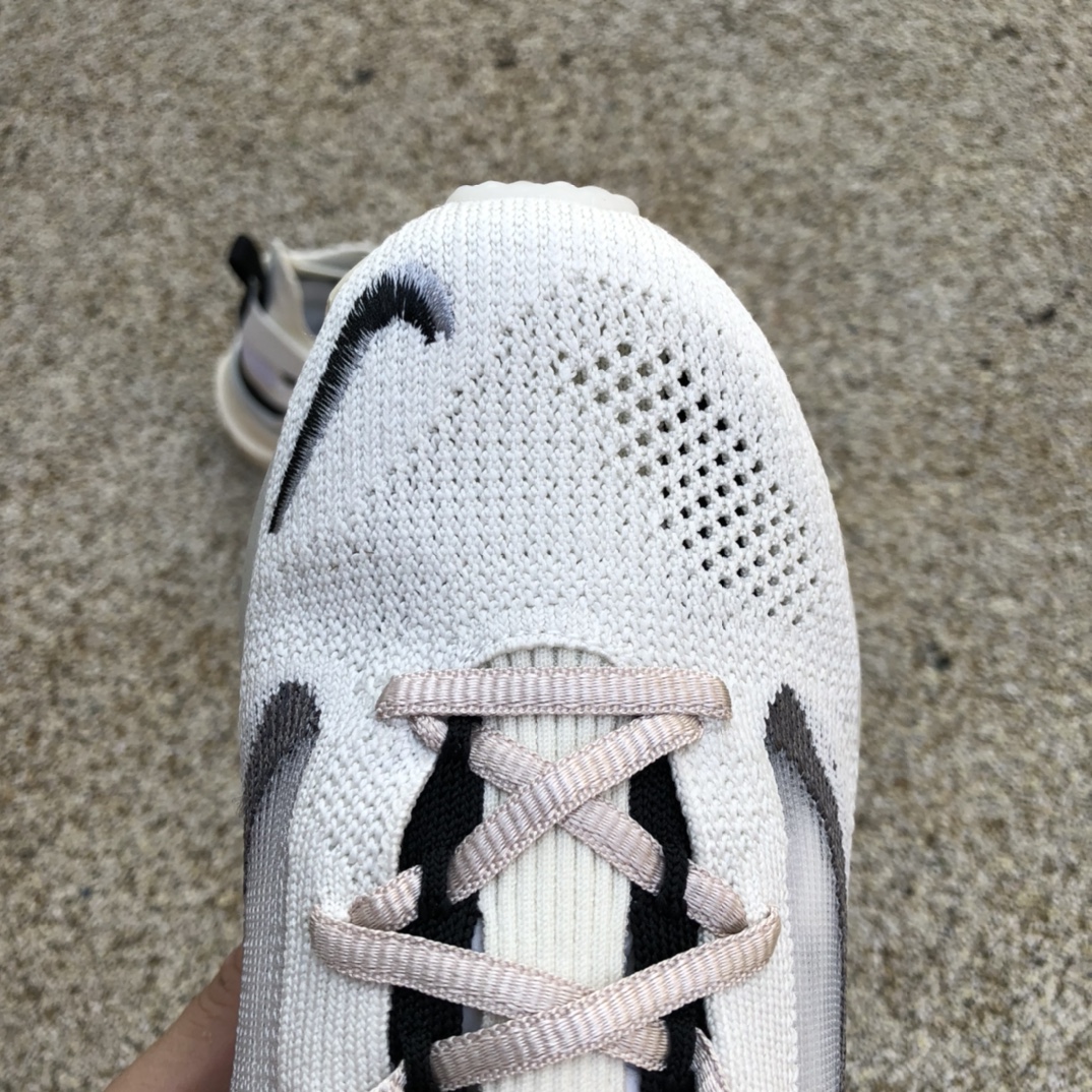 Nike Spark Flyknit 燕麦色 潮流休闲跑步鞋 DD1901-001