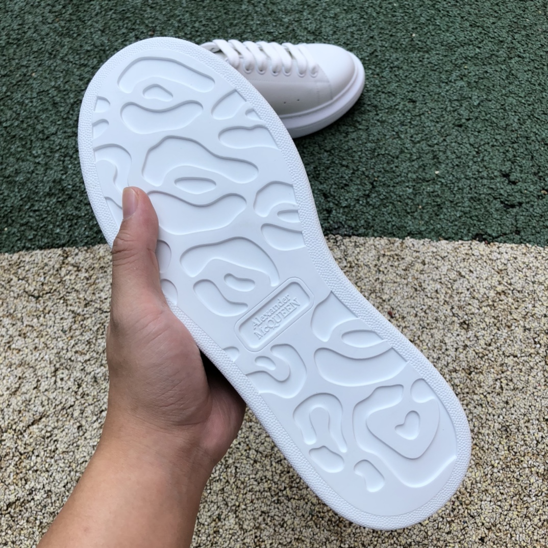 麦昆黑皮尾  Alexander McQueen 麦昆小白鞋