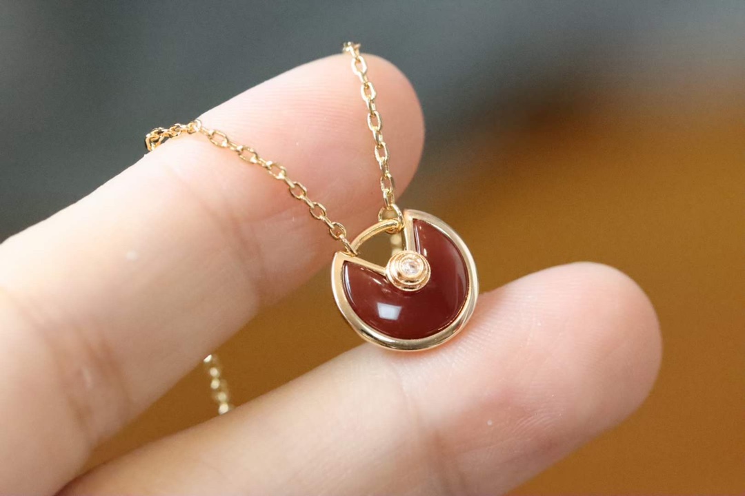Cartier Cartier卡地亚 红玛瑙护身符锁骨项链