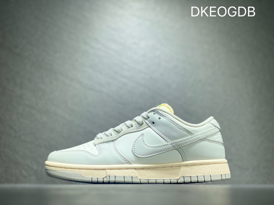 300 NIKE Dunk SB Low 低帮休闲板鞋DD1503-107
