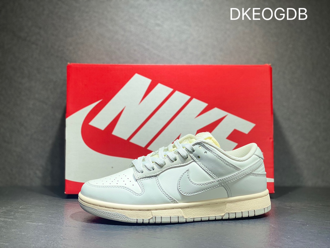 300 NIKE Dunk SB Low 低帮休闲板鞋DD1503-107