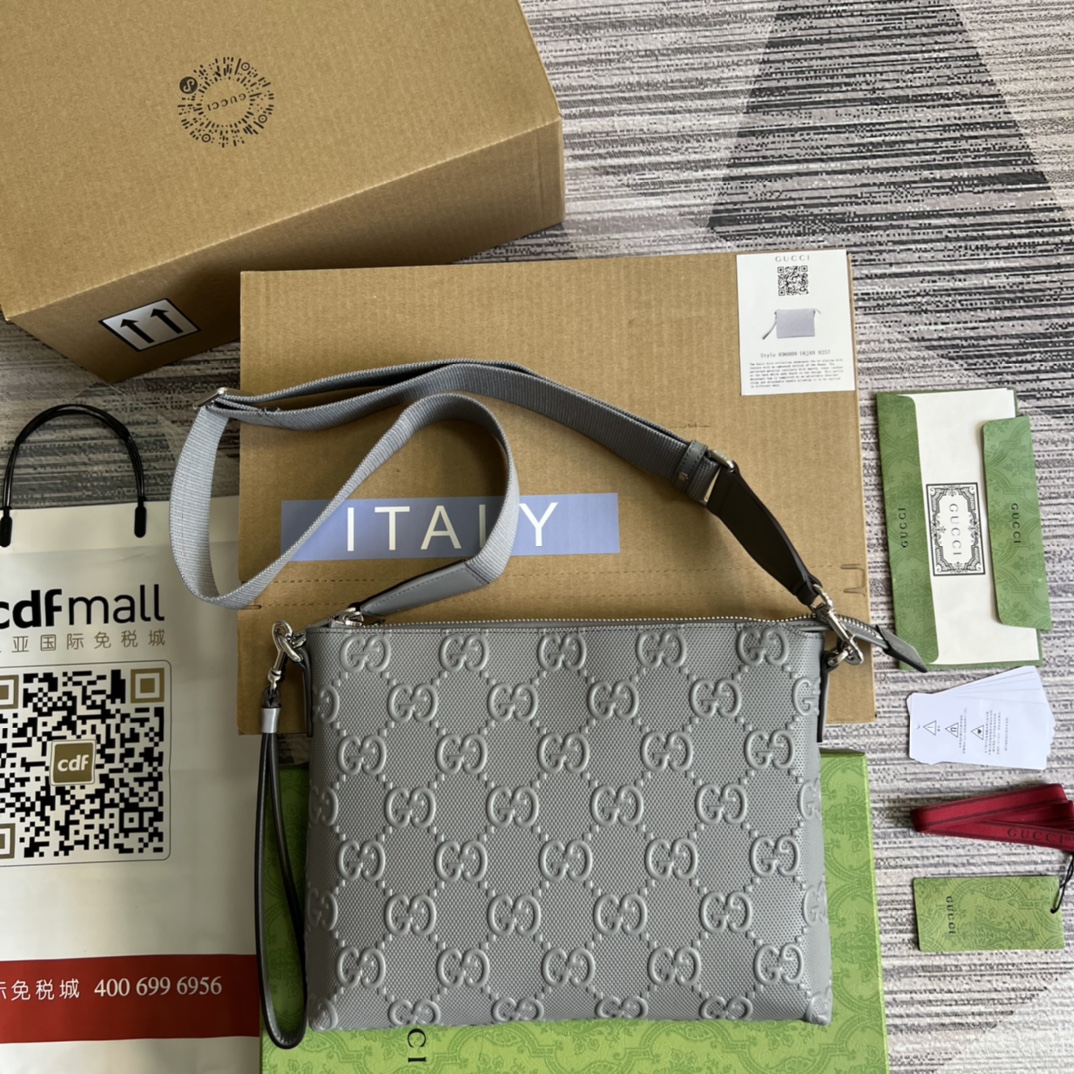 GUCCI 斜挎手包 两用手袋 GG图案 灰色镂空皮革