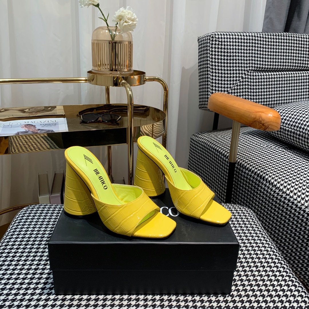 Italian Import: Bold Triangular Sandals with High Heels and Unique Designs - 图片 2