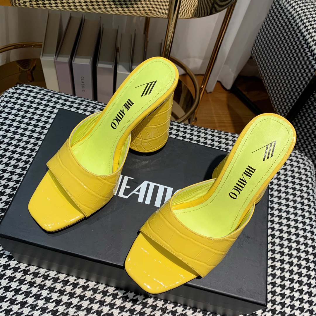 Italian Import: Bold Triangular Sandals with High Heels and Unique Designs - 图片 5