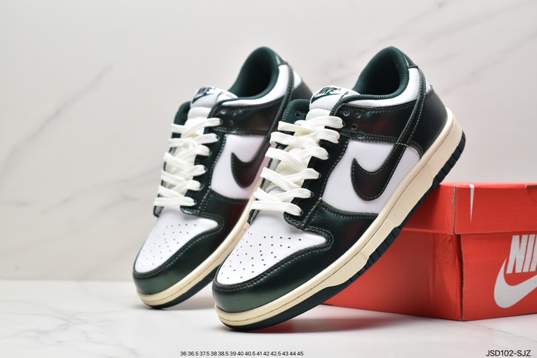 Nike SB Zoom Dunk Low 板鞋 DH0957-100 Nike SB Zoom Dunk Low 板鞋 DH0957-100