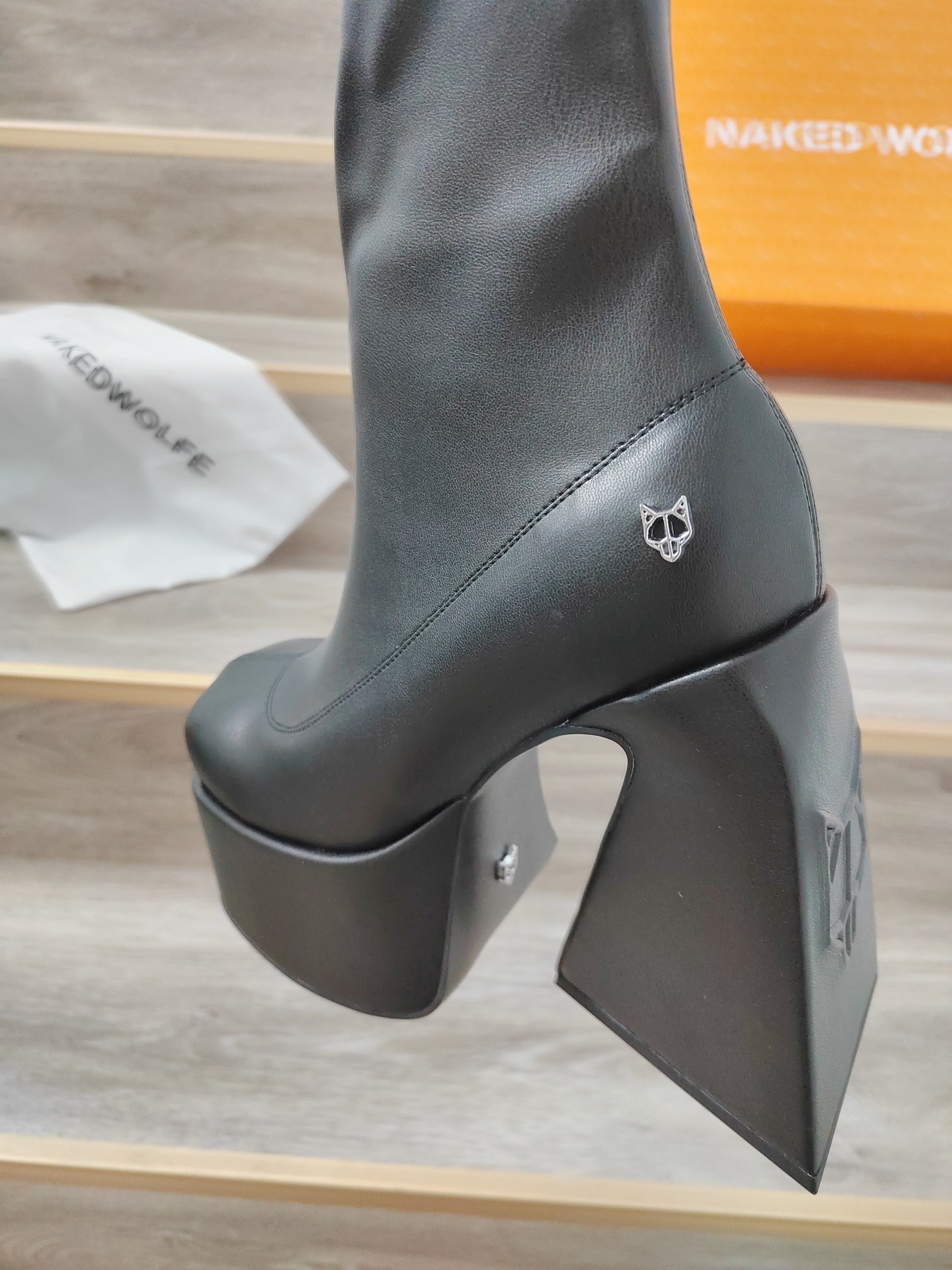 2022 NakedWolfe Shoes: High Fashion, Custom Design, Superior Quality, Full Package Included - 图片 7