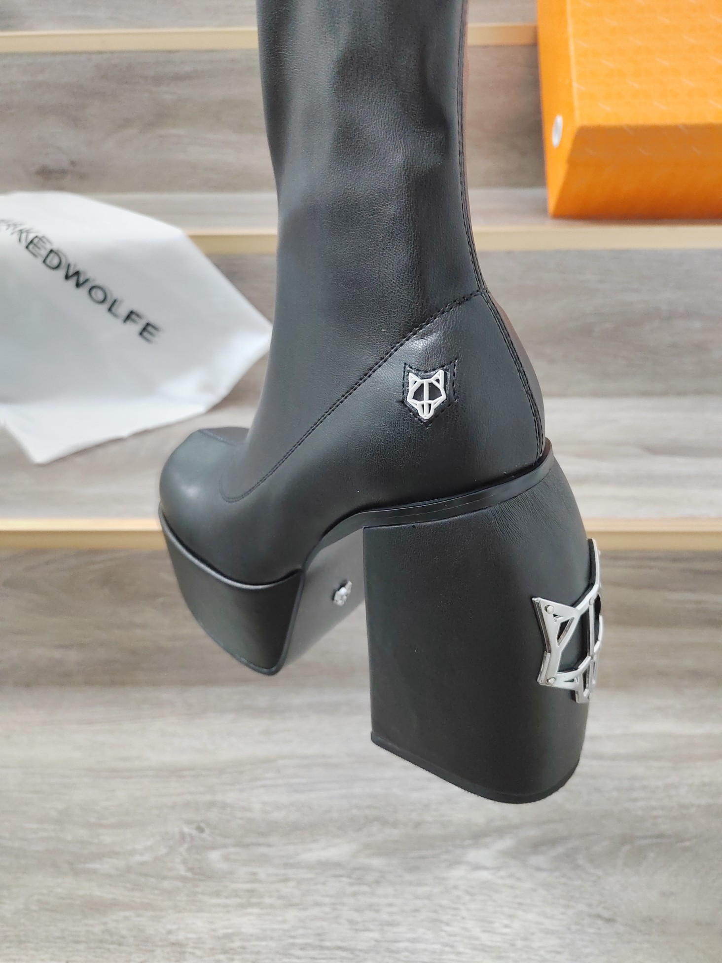 2022 NakedWolfe Shoes: High-Powered Style and Protection in ZP Custom Design - 图片 6