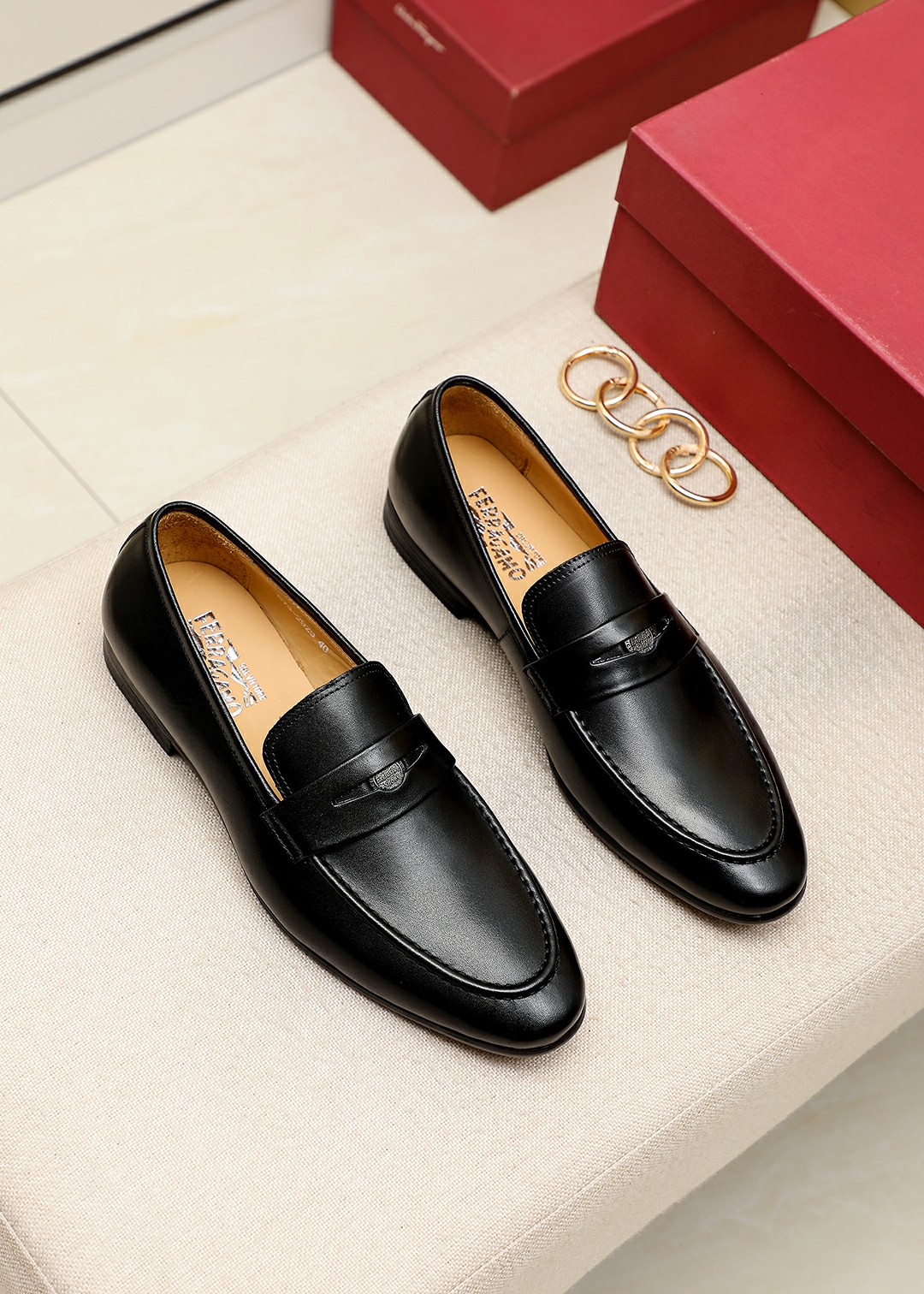 J5  Ferragamo 菲拉格慕 休闲皮鞋正码