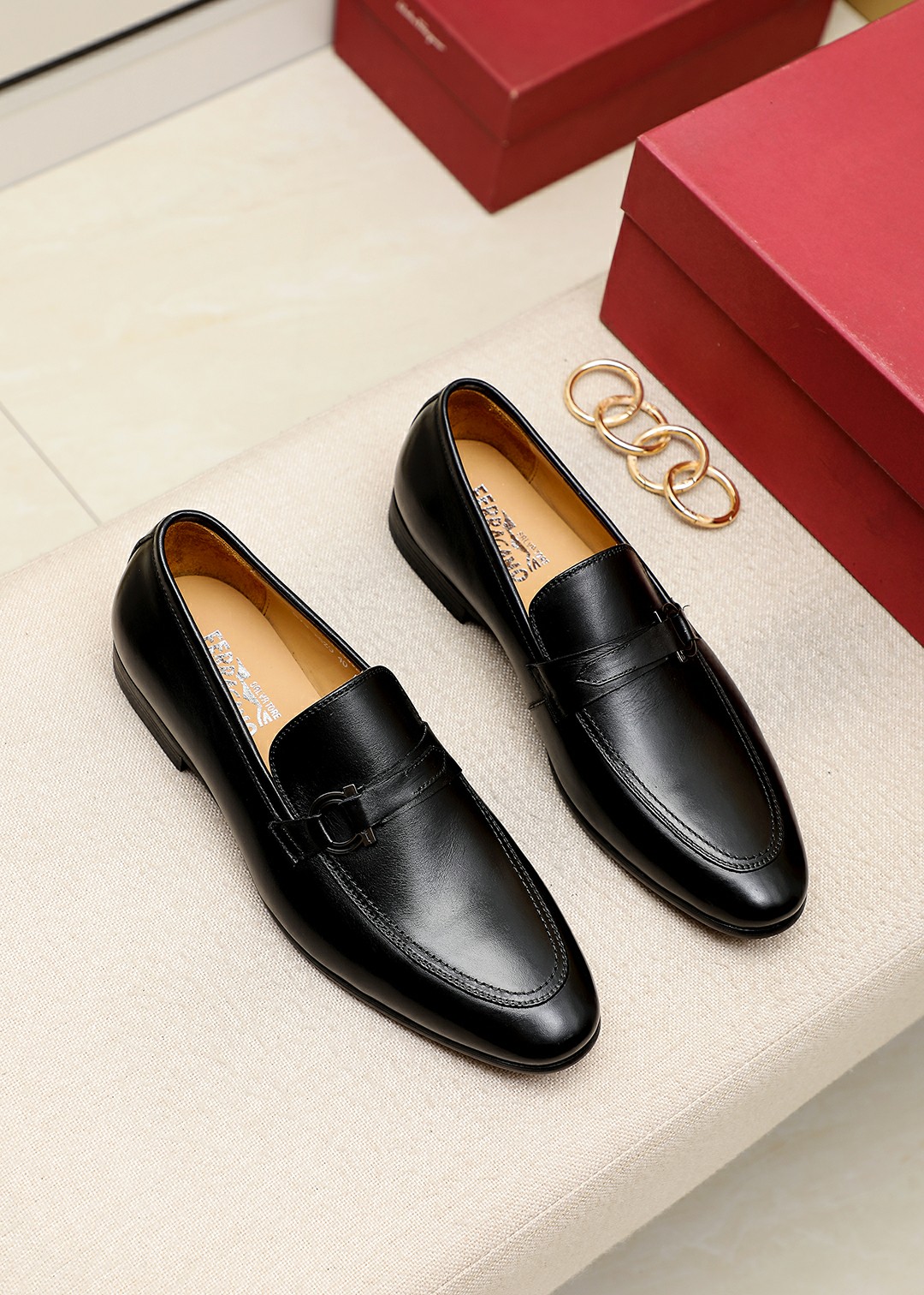 J5  Ferragamo 菲拉格慕 休闲皮鞋正码