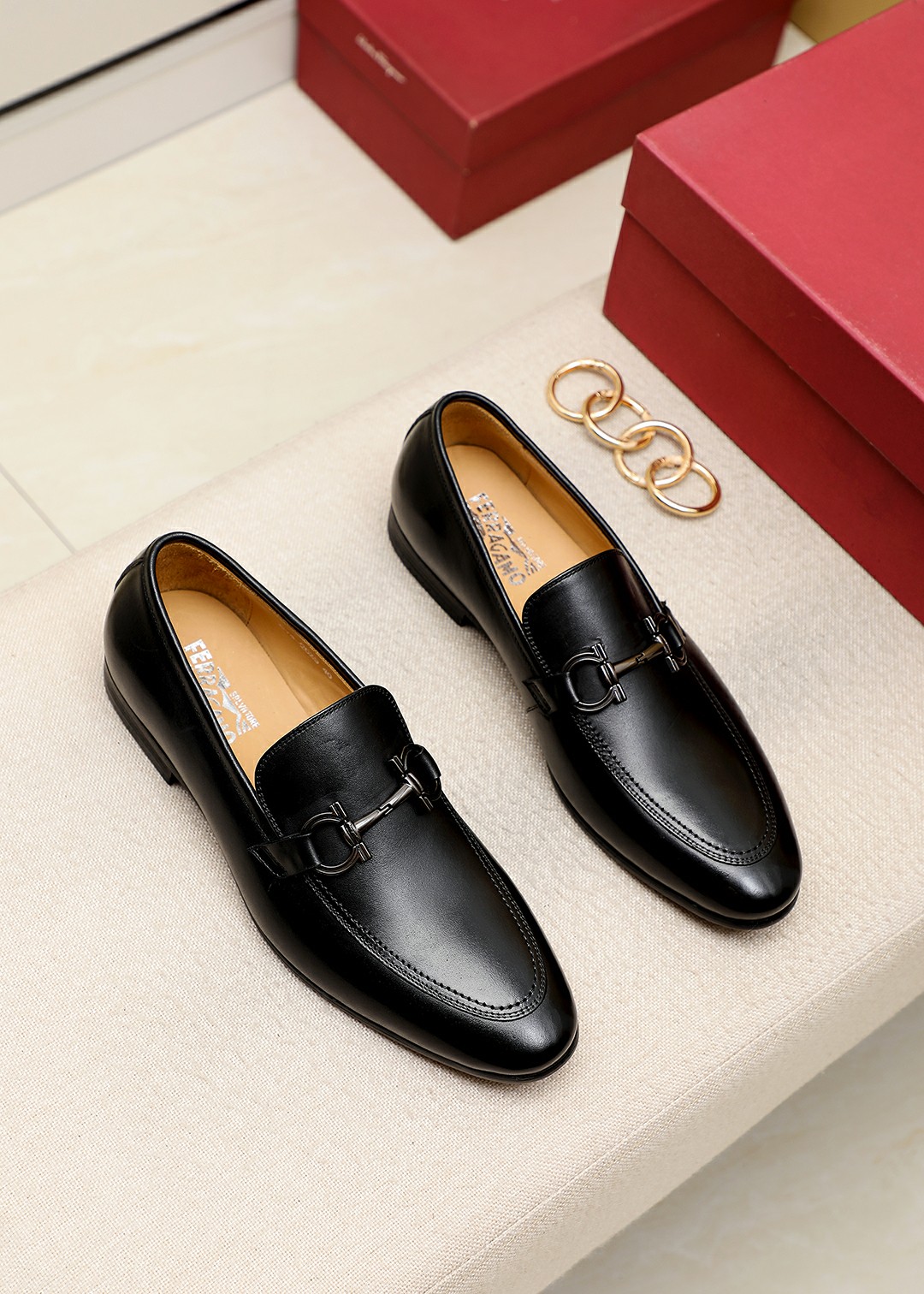 J5  Ferragamo 菲拉格慕 休闲皮鞋正码