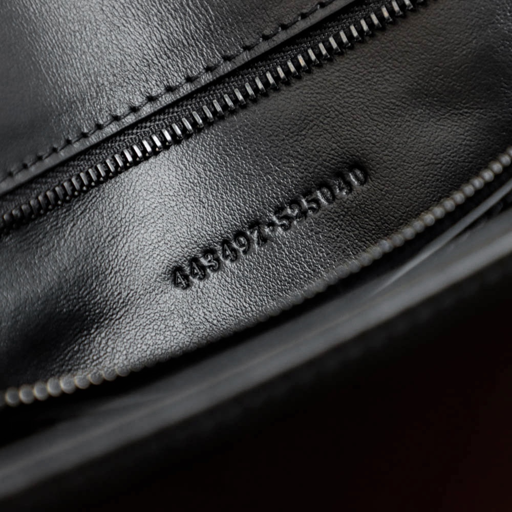 443497 DTDFV 1000 Gucci GG Marmont small shoulder bag