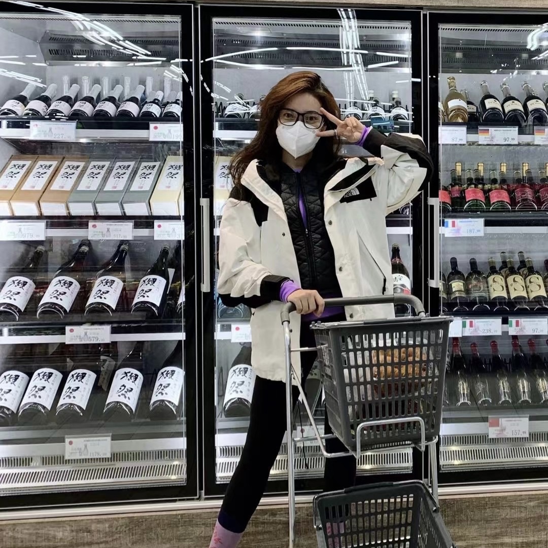 The North Face 1990 ゴアテックス防水マウンテンパーカー 撥水耐久性抜群