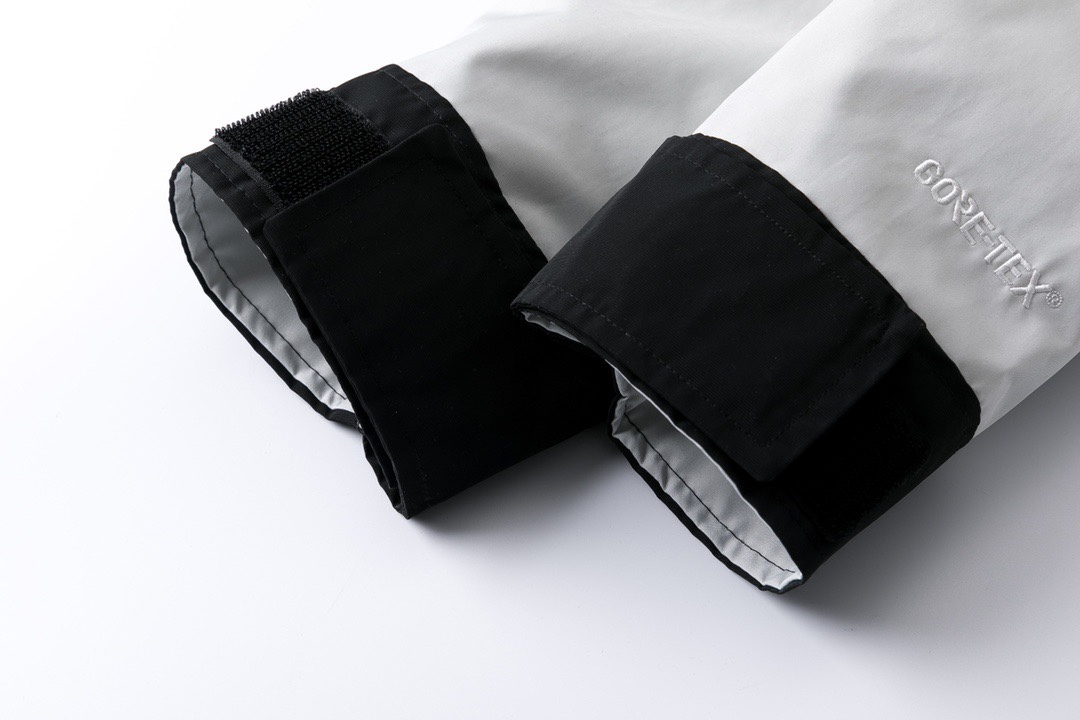 The North Face 1990 マウンテンジャケット 防水透湿 Gore-Tex レディース メンズ アウトドア 撥水 登山 白