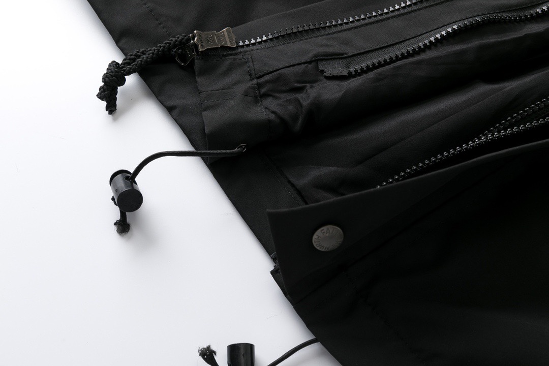 The North Face 1990 マウンテンジャケット GTX防水 防寒 アウトドア