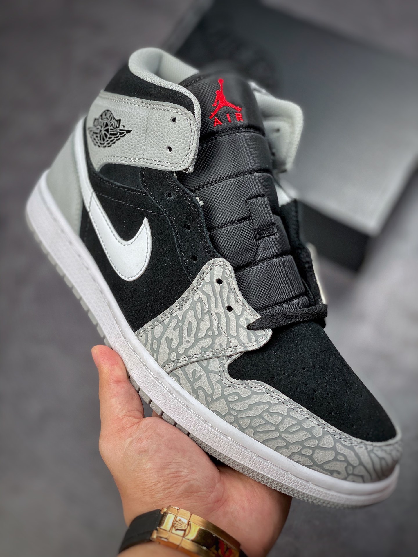 260 原装裸鞋级 市面最高工艺产物 Air Jordan 1 Mid 纯原系列 DM1200-016