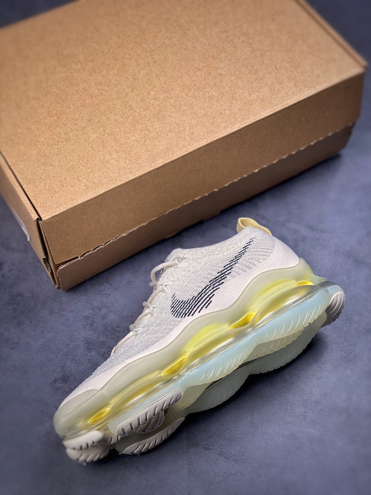 280 Nike Air Max Scorpion FK 次世代气垫搭载全掌长气垫鞋款DJ4701-001