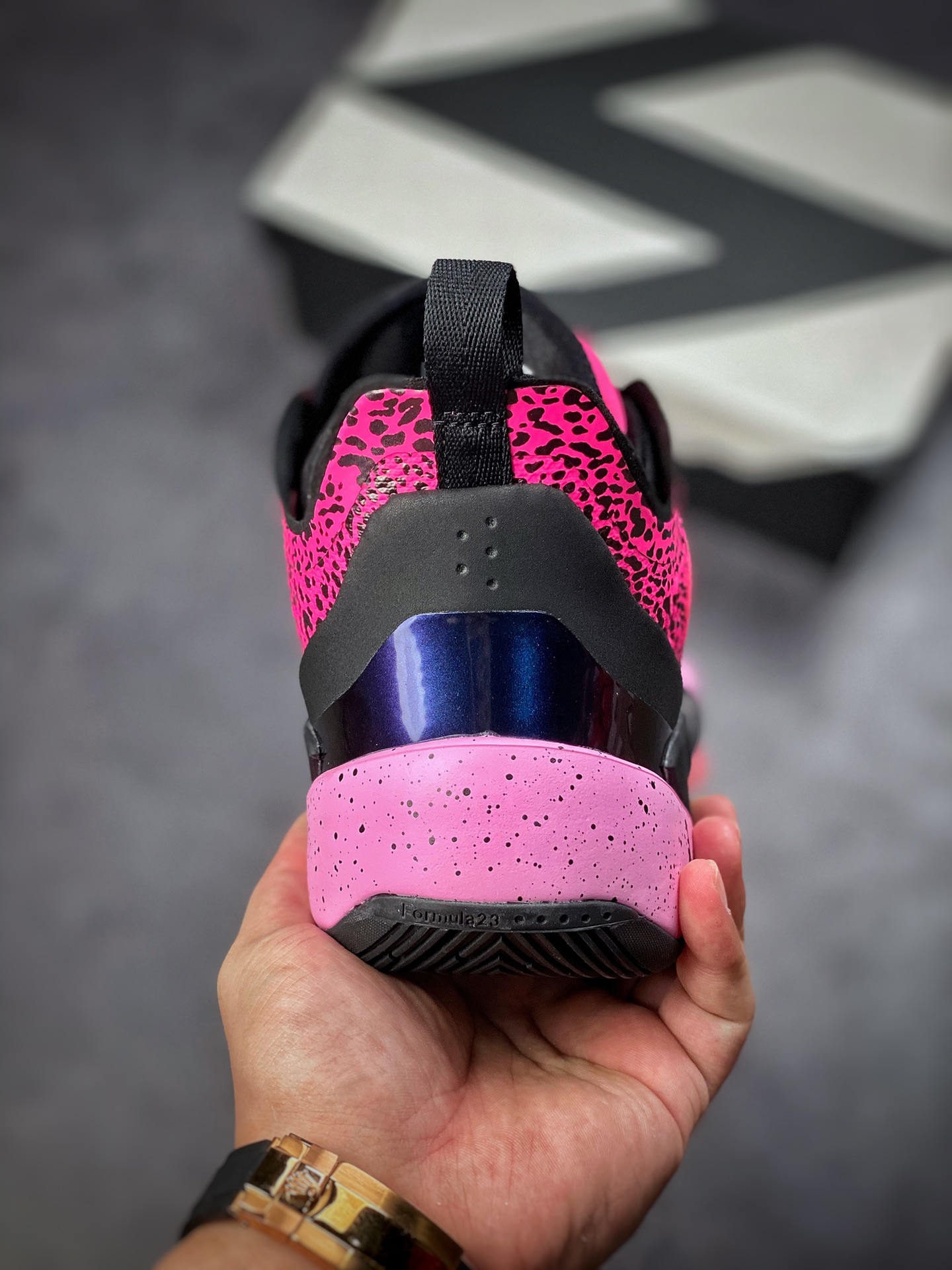 220 Jordan Luka 1 东契奇签名篮球鞋 DN1772-601