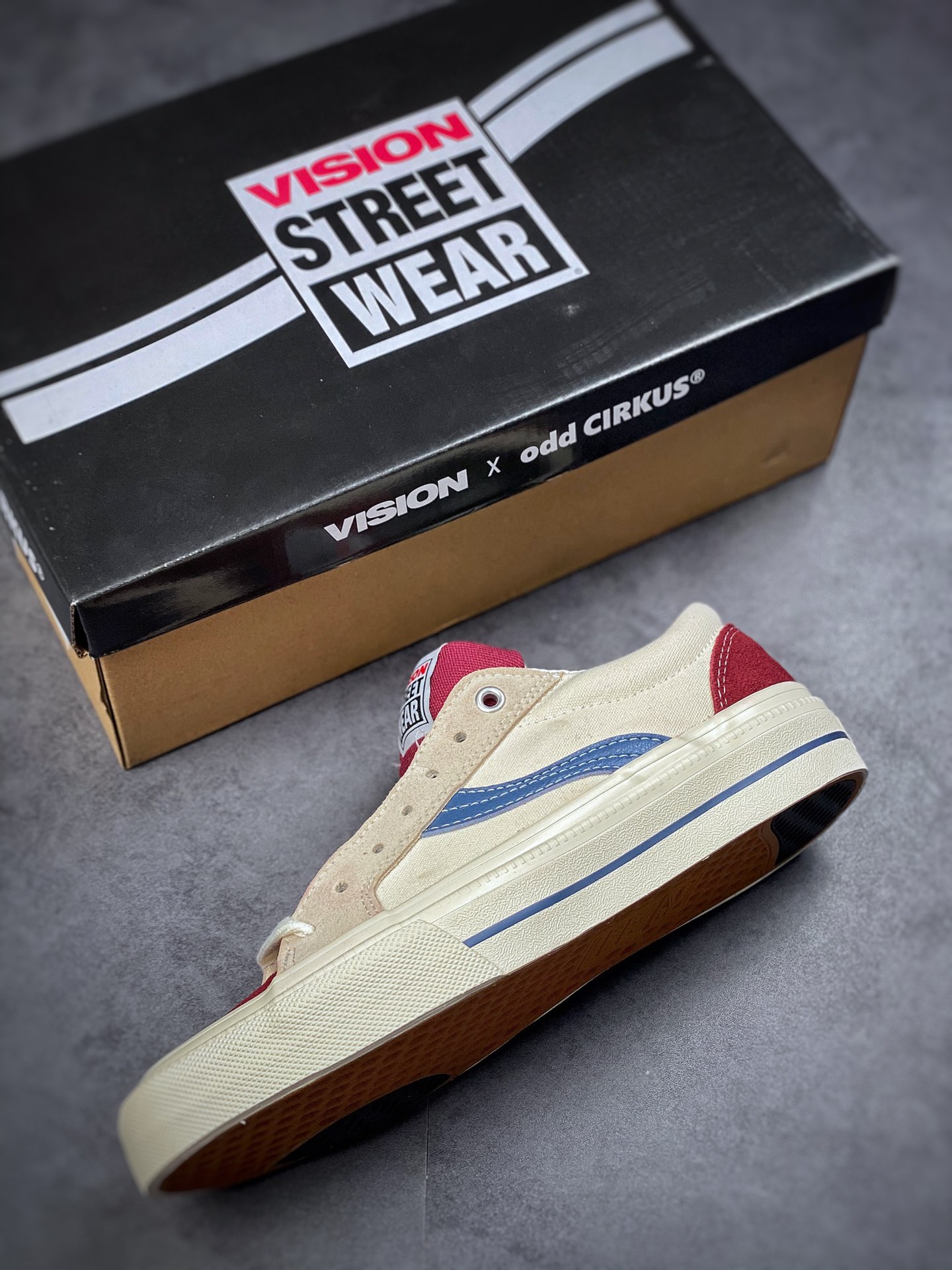180 Vision Street Wear X Odd Cirkus联名款