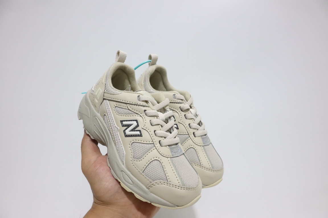 图片[6]-专G版牛B新款878松紧带儿童运动鞋 尺码：26-37码 市面上最顶级版，懂得入🛒 颜值天花板878系列 潮童必备单品❤️ 拼皮网面透气舒适☁️ 橡胶耐磨防滑大底，脚感超舒适✌🏻 松紧带设计，贴合脚背，呵护宝贝日常跑跳👍🏻-选品中心