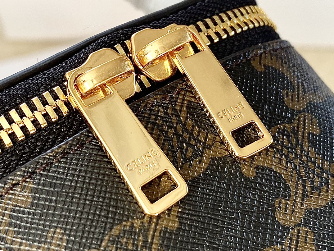 CELINE赛琳22新款迷你标志牛皮革小盒子包10J762