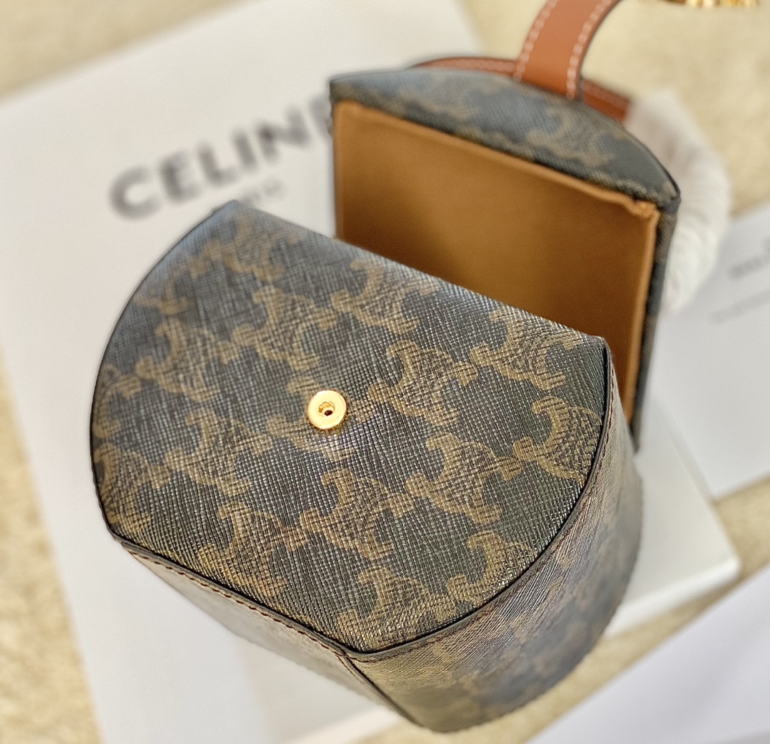 CELINE赛琳BOX TRIOMPHE小圆盒子199302