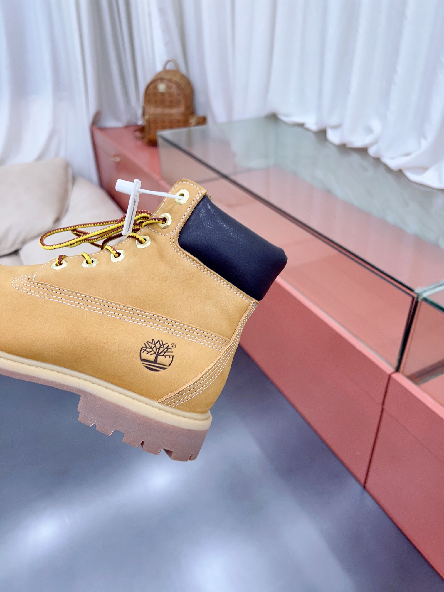 “Timberland 2022 New Yellow Boots: Competitive Prices, No Negotiation” - 图片 6