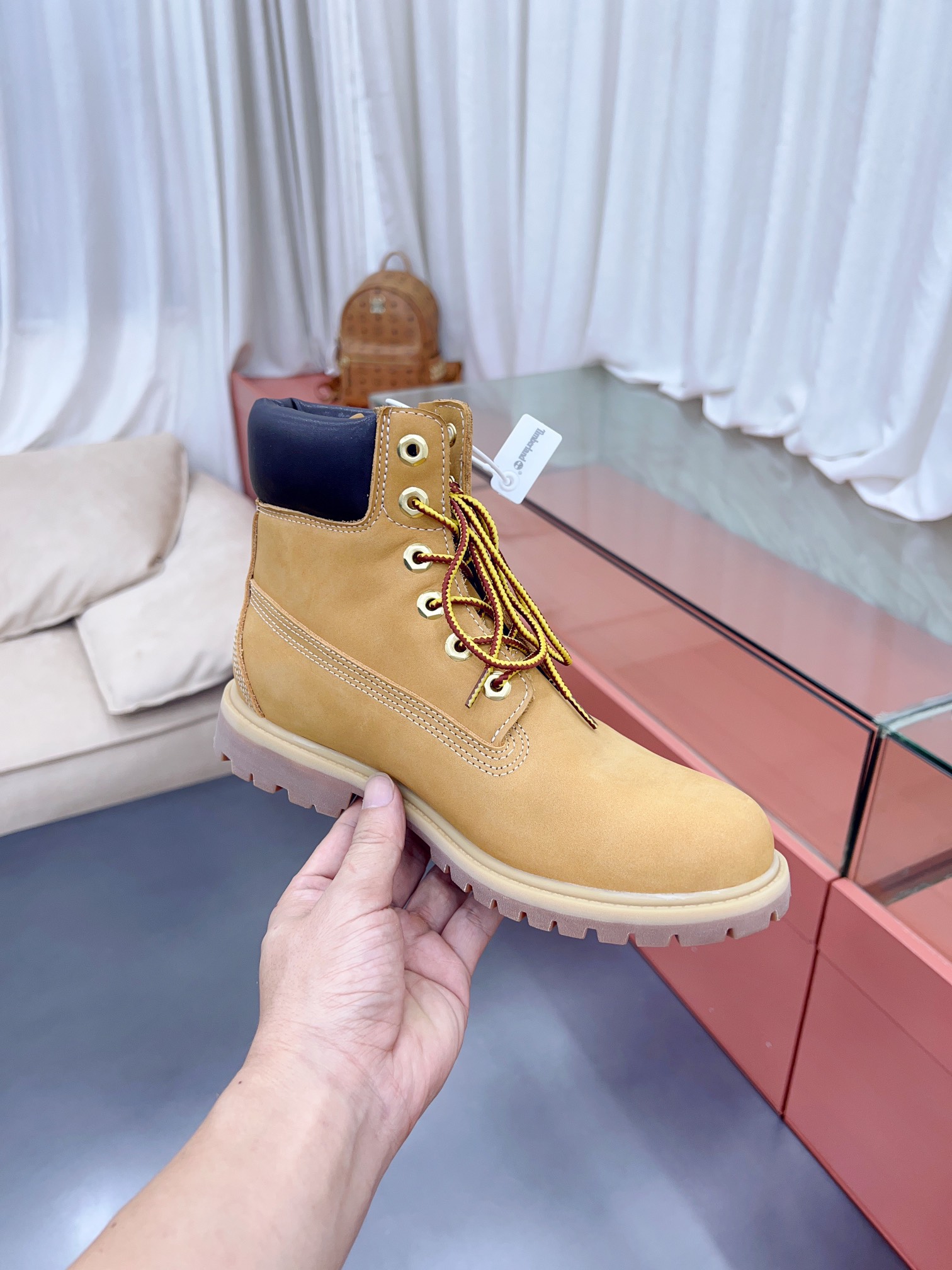 “Timberland 2022 New Yellow Boots: Competitive Prices, No Negotiation” - 图片 5