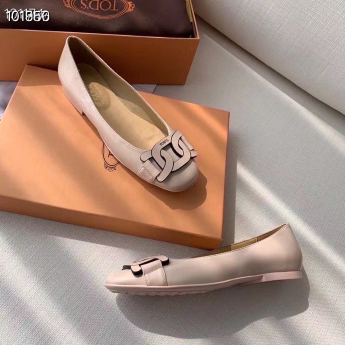 Detonation Plant Stock: Classic Comfort Shoes, Brand Chains, Girly Details, Brand Rubber Sole - 图片 1