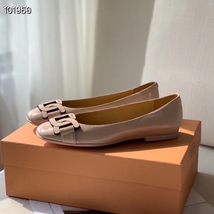 Detonation Plant Stock: Classic Comfort Shoes, Brand Chains, Girly Details, Brand Rubber Sole - 图片 7