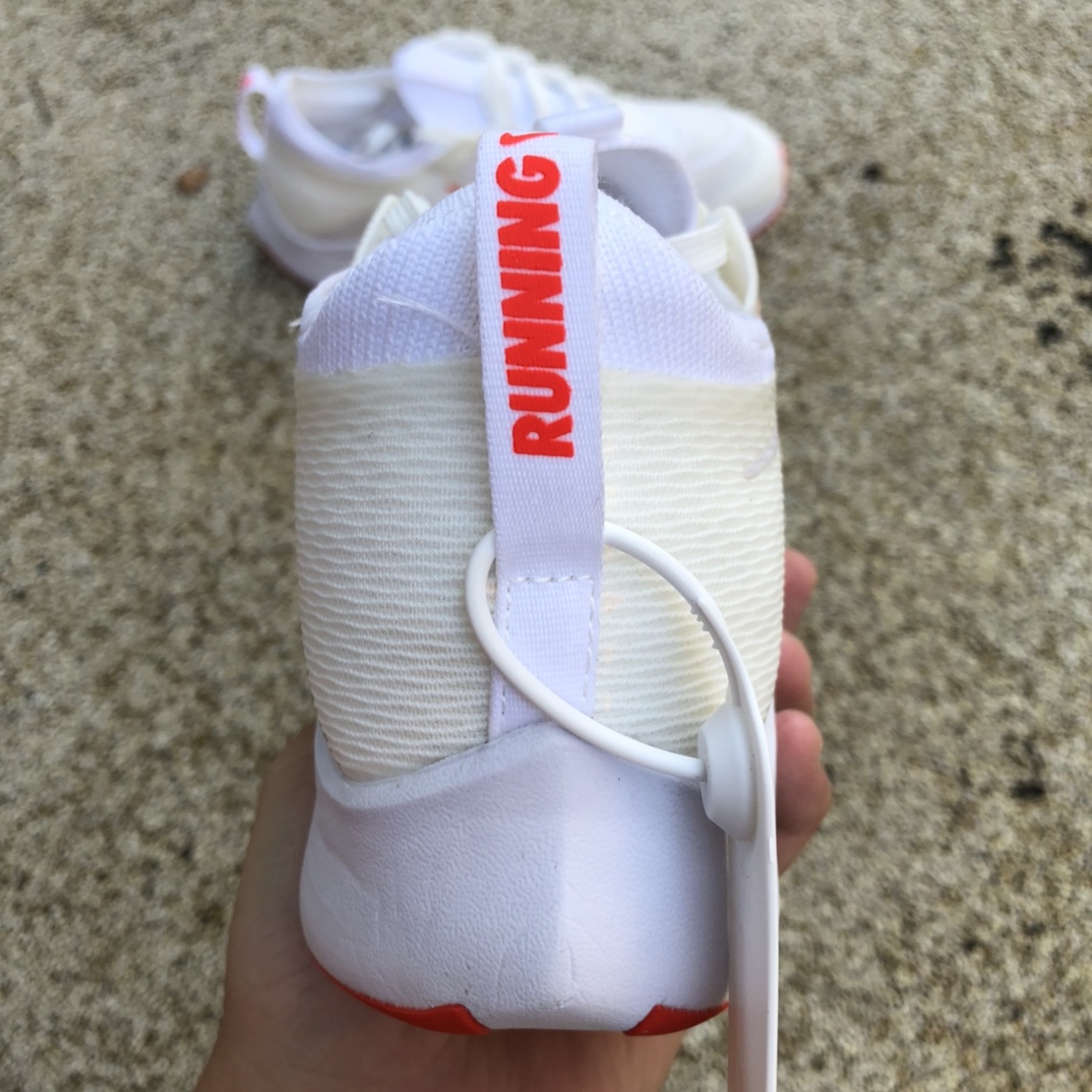 260  Nike Zoom Fly 4 耐克缓震碳板马拉松男女跑步 CT2392-006