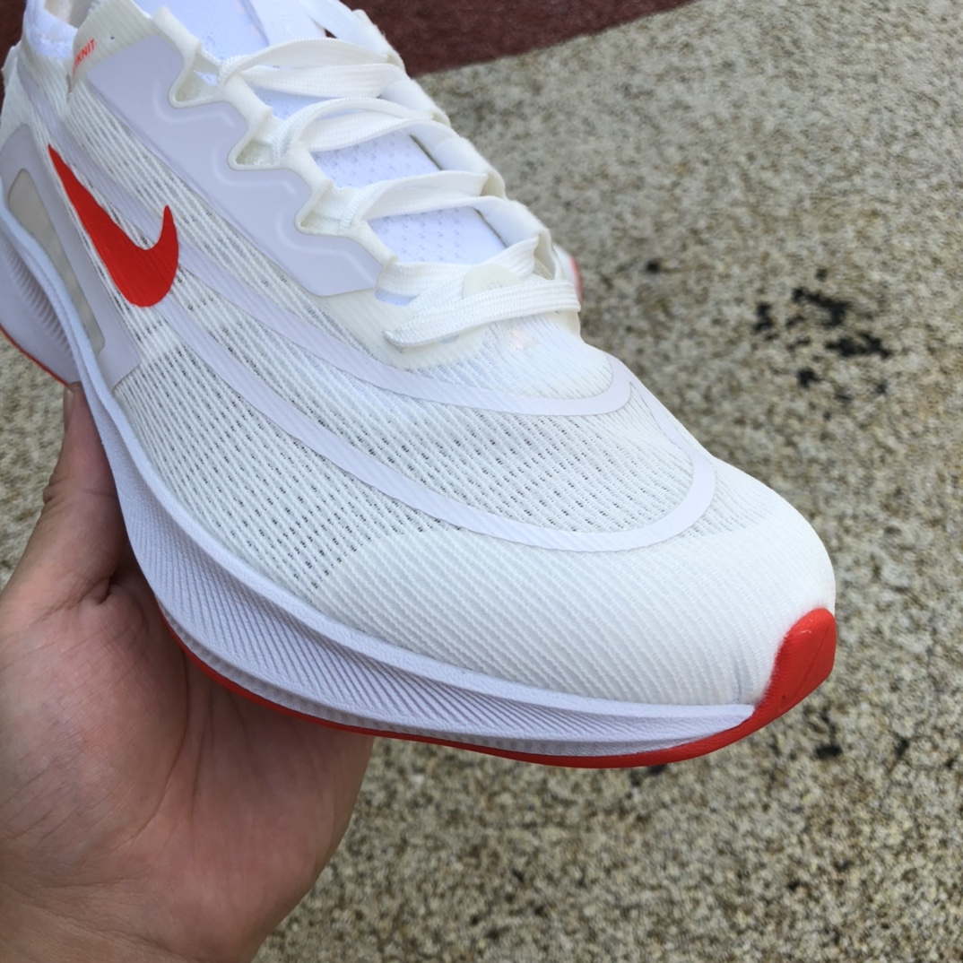 260  Nike Zoom Fly 4 耐克缓震碳板马拉松男女跑步 CT2392-006