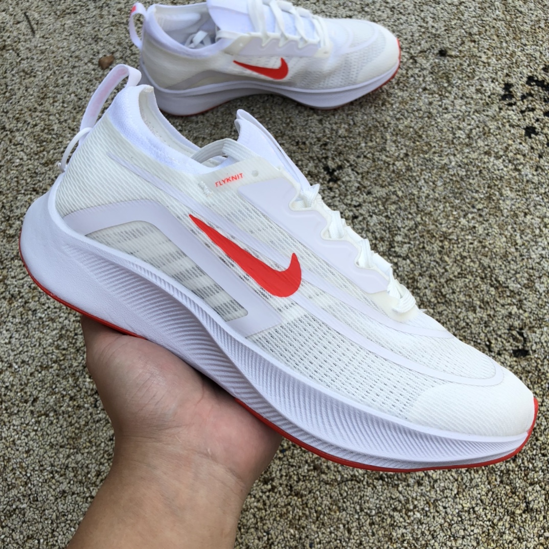 260  Nike Zoom Fly 4 耐克缓震碳板马拉松男女跑步 CT2392-006