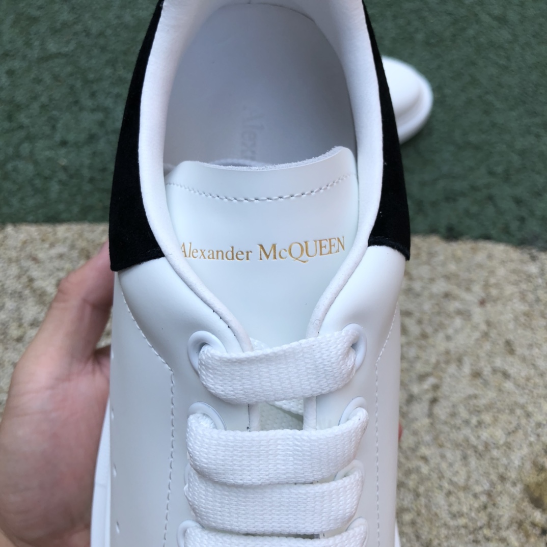 Alexander McQueen McQueen white shoes