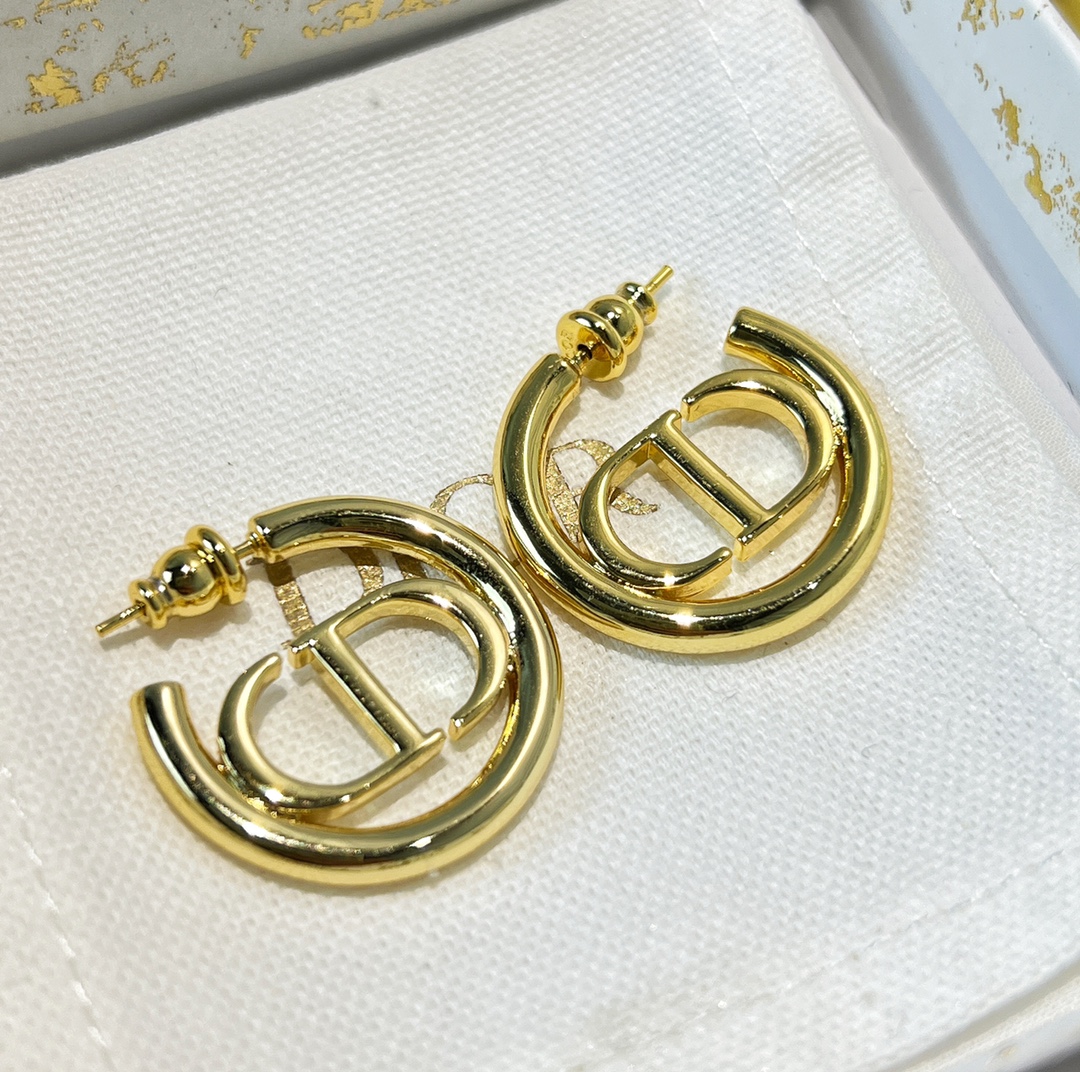 新款☑️DIOR迪奥CD耳钉耳环