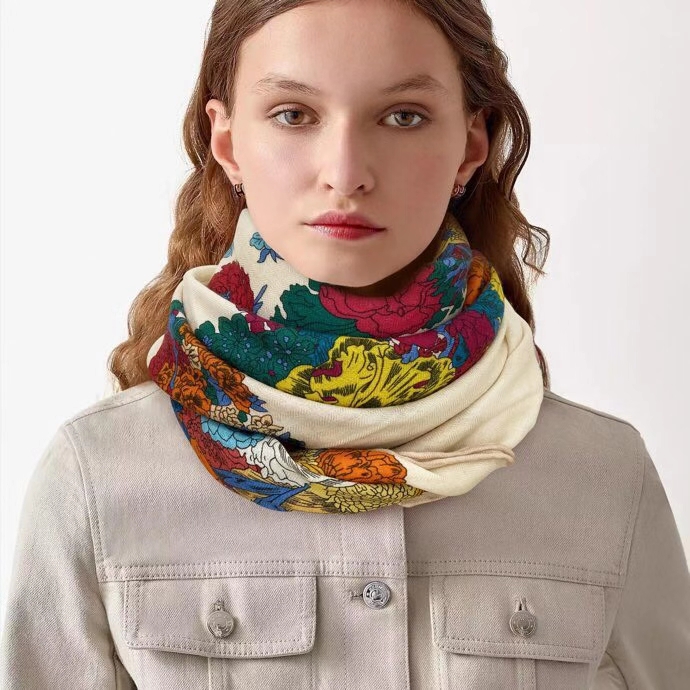 Hermes Scarf Printing Cashmere Silk Spring Collection