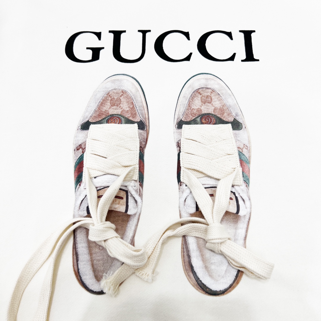 GUCCI/古驰 22FW 小脏鞋印花字母LOGO圆领卫衣